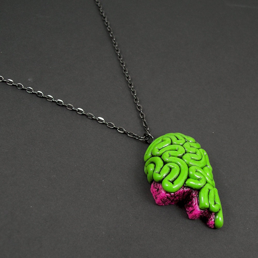I Heart Brains Best Friends Necklace Set, original split zombie brain heart BFF necklaces