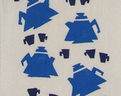 Four Blue Teapots with 11 Purple Tea Cups Flour Sack Tea Towel