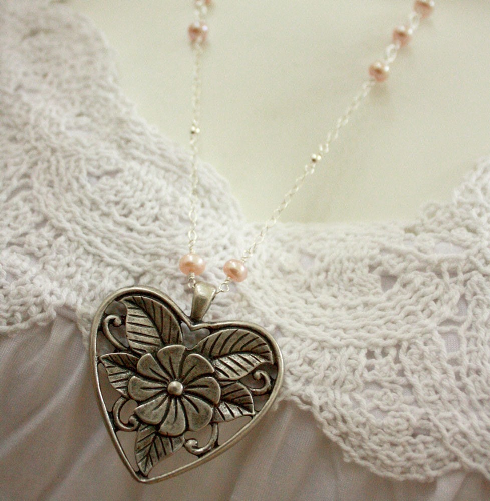 Silver Heart Pink Pearl Necklace