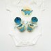 Dinosaur Baby Gift Set for Baby Boys. Baby Onesie Bodysuit. Great for Baby Gift and Baby Showers