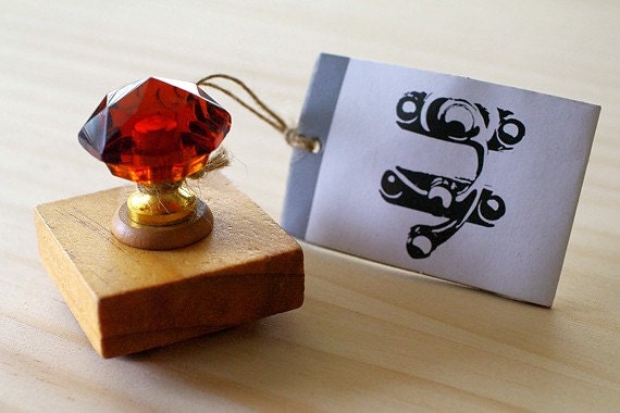 Antique crystal stamp - ANTIQUE KEY
