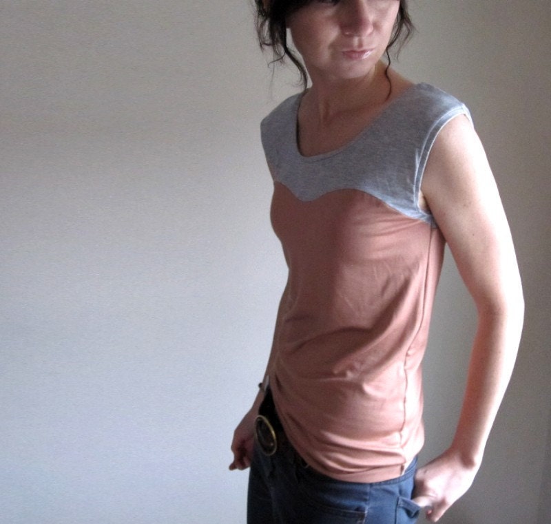 Dusty Rose and Gray Oscillate Shirt
