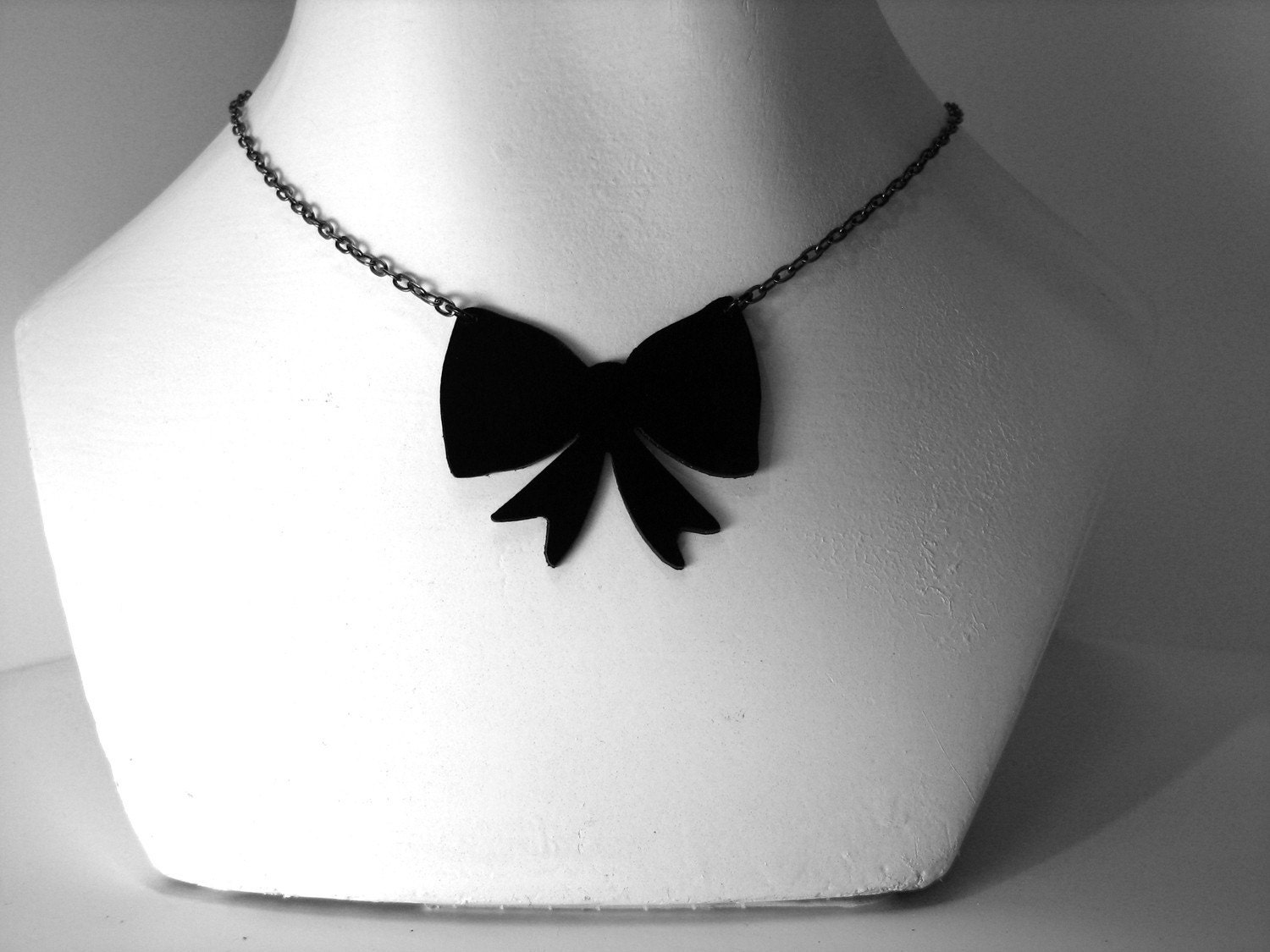 Bow Recycled Vinyl Silhouette