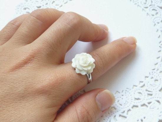 White Rose Ring. Bridesmaid Gifts. Bridal Party Gifts. Wedding Party Gifts.
