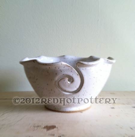 Yarn Bowl, Knitting bowl, yarn organizer, for knitting and crochet