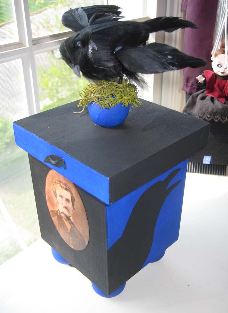 AlTerEd aRt ThE RaVeN TriNkEt bOx EdGaR A. pOe OOAK