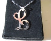 Cursive Personalized Initial Necklace Swirly Script Silver Gold Initial Letter Pendant Necklace A B C D E F G H I J K L M N O P R S T V W Y