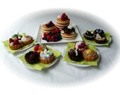 Pretend Play Kitchen - Felt Food Patterns - Tarts and Pancakes