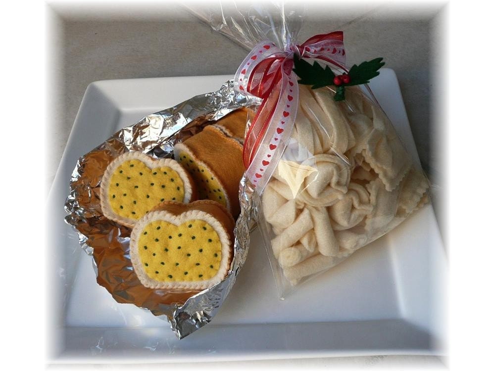 Pretend Play Kitchen - Felt Food Patterns - A Taste of Italy