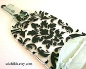 Recycled Wine Bottle Serving Tray/Cheese Board With Silver Spreader (Damask Pattern)