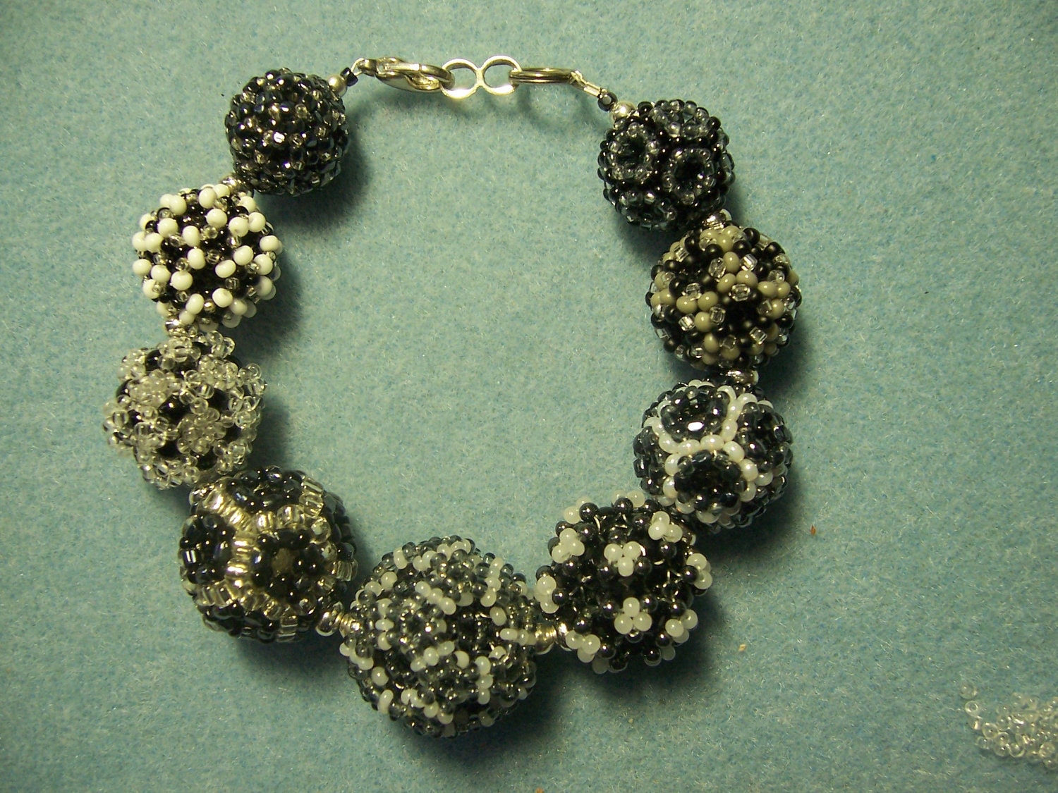 Monochrome Strongball Bracelet