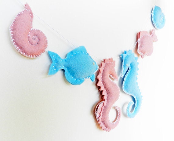 DIY Handmade - Soft Felt - Under the Sea Banner / Mobile - Includes Seahorse, Fish, Snail - Sewing Pattern