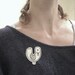 Birdie brooch