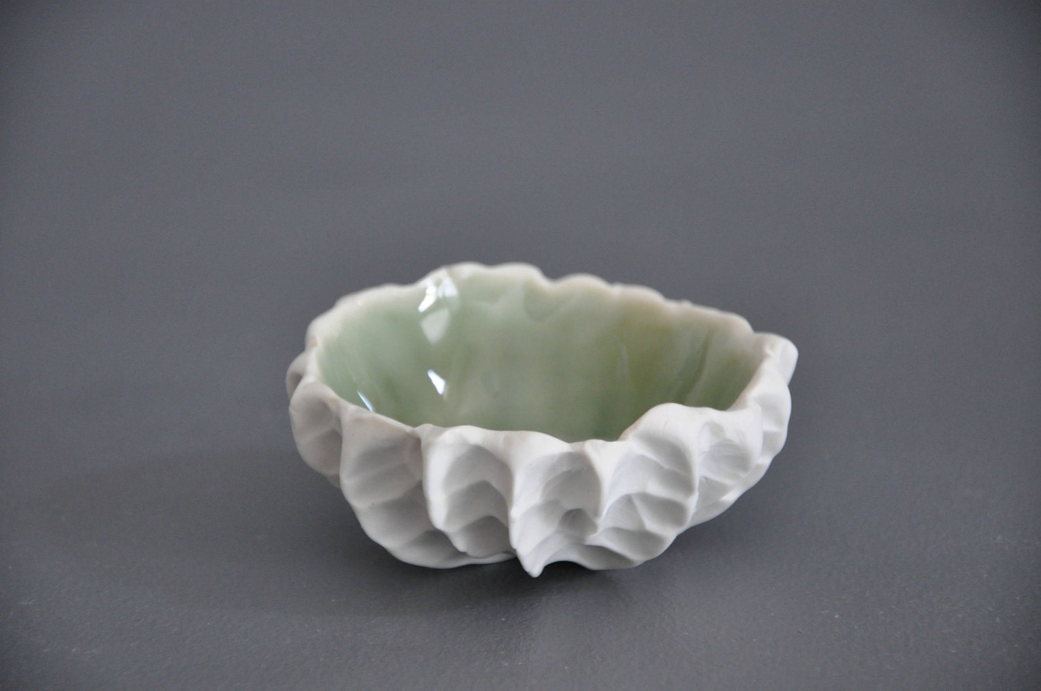 Jade Green Baby Scallop Textured Bowl - Ceramic Porcelain Beach Decor Bowl Sea Shell