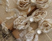 VANILLA CREME Cabbage Roses Ribbon