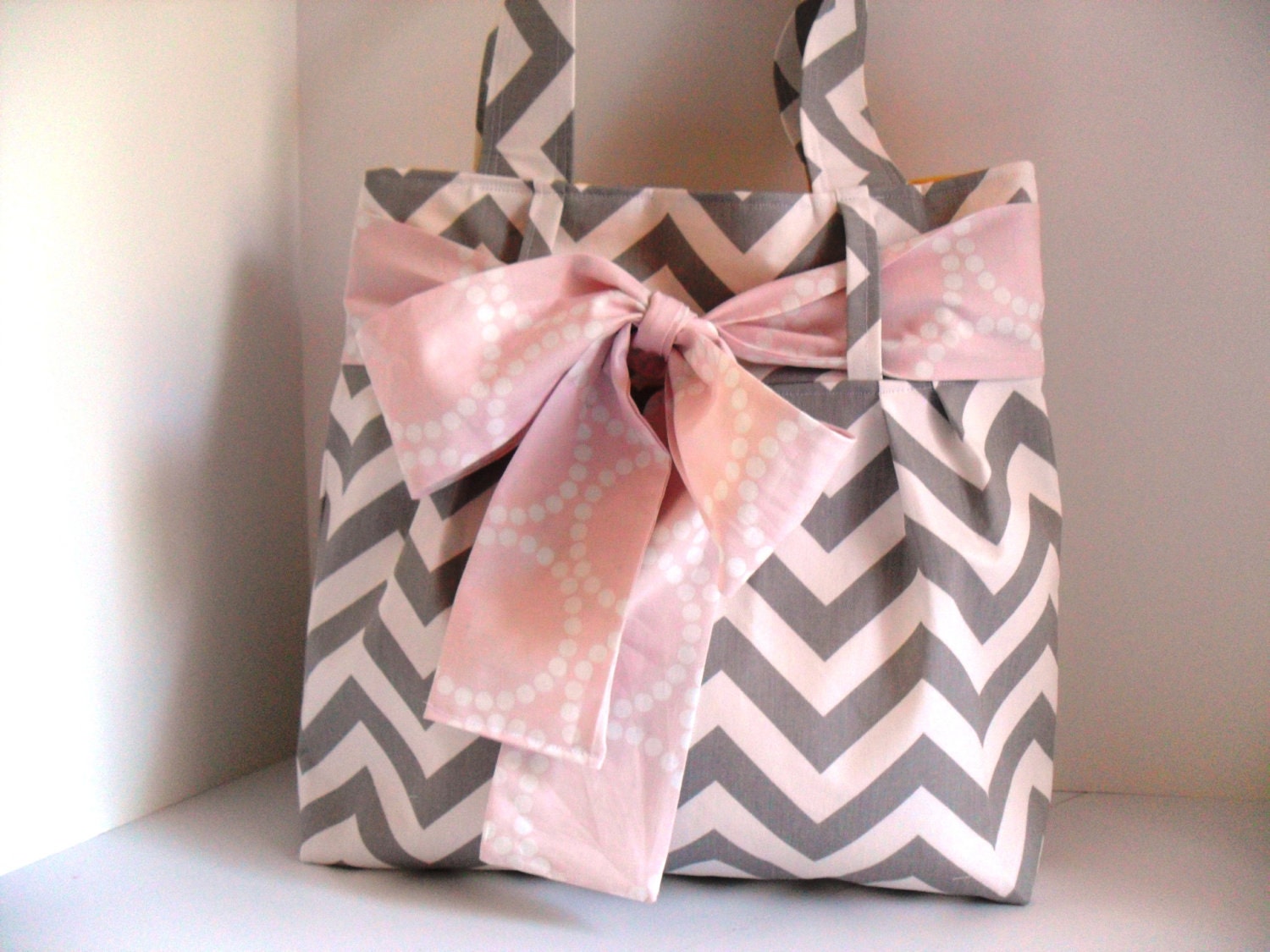 Handbag Made of Chevron Fabric and Light Pink Bow