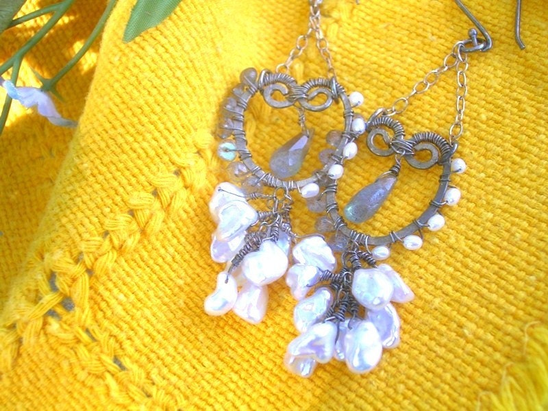 ISLAND WEDDING - Sterling Swing Earrings - Labradorite, Keishi Pearls, Rice Pearls