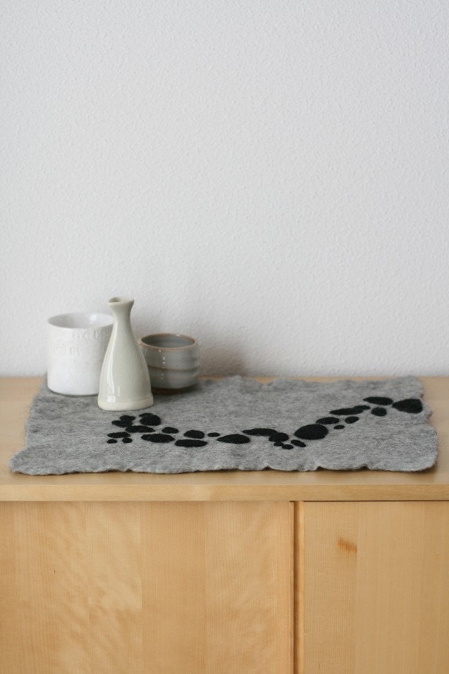 Cascade - Felt Table Centerpiece/Placemat