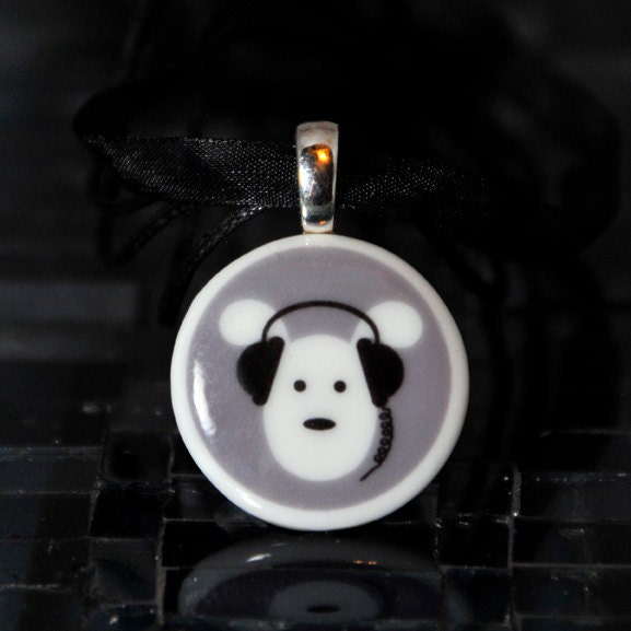 Porcelain Pendant - Dog with Headphones