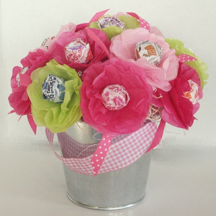 spring summer Tissue Paper Flowers Personalized Party Favor Lollipop Sucker Flower honeysuckle hot pink light pink and lime green Preppy