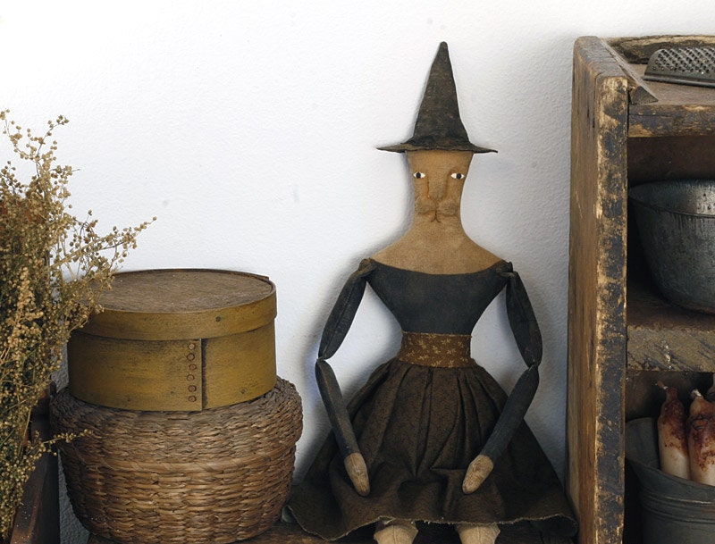 Folk & Primitive Decor