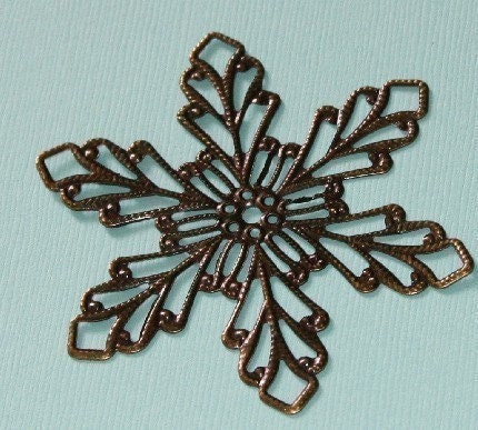 Antiqued brass Large filigree flower wrap - 70mm - 10 pcs