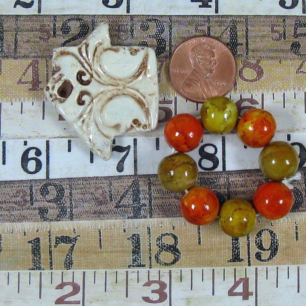 Cottage Charm and Bead Set 0512-69