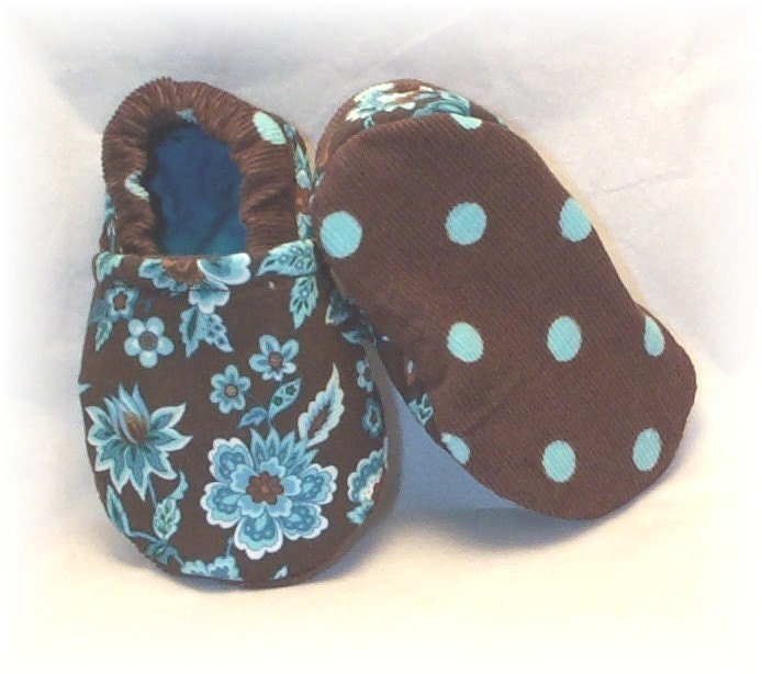 Chocolate Drop Baby Crib Shoes Booties