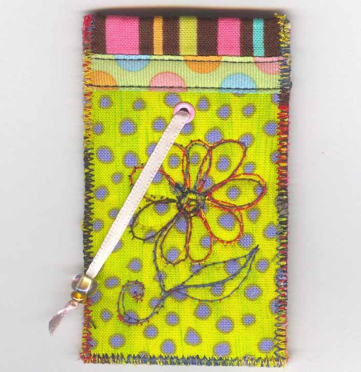 Magic Pop-Up Moo Card Carrying Case