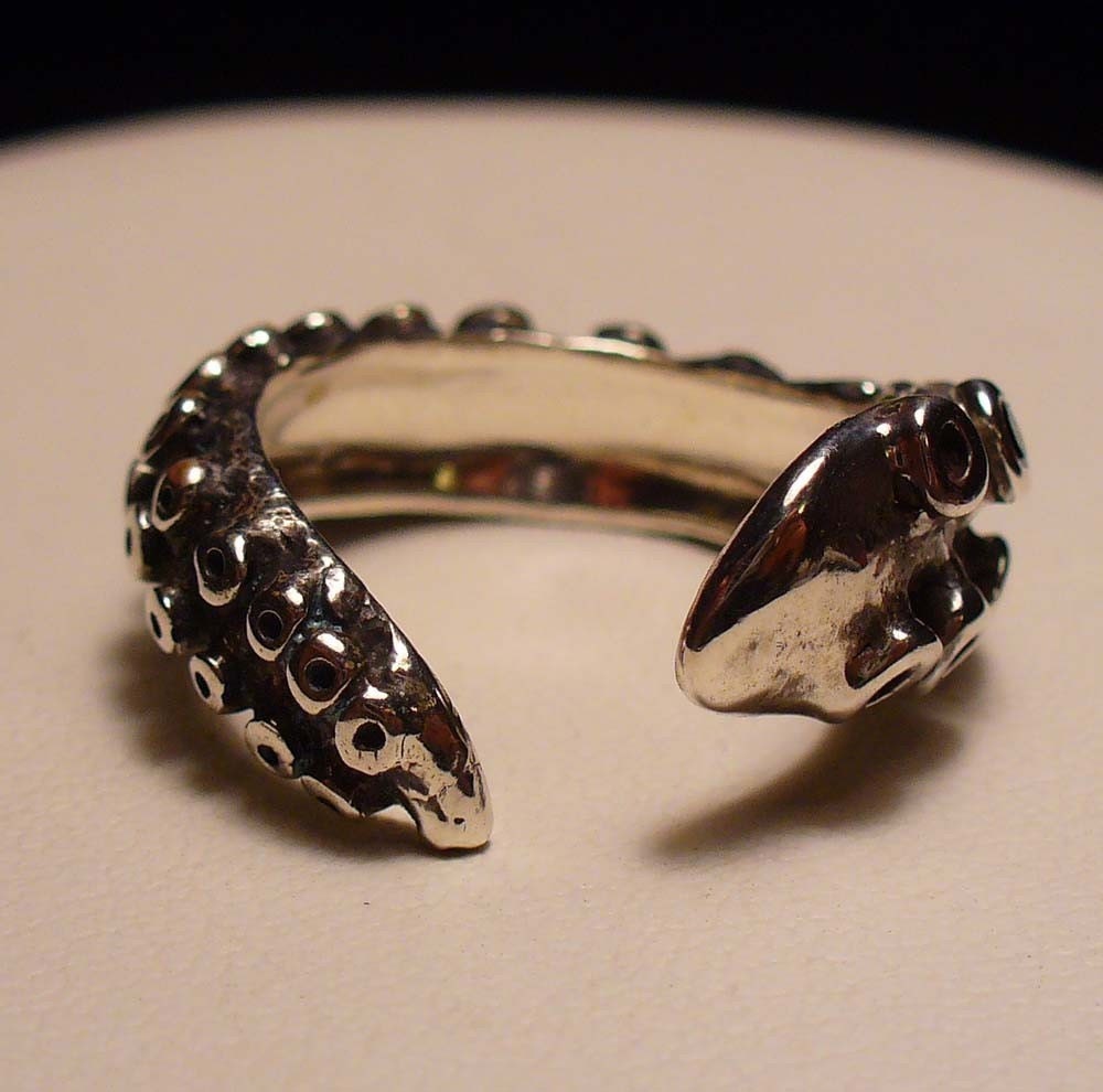 SALE - Black Diamond OctopusMe Tentacle Ring