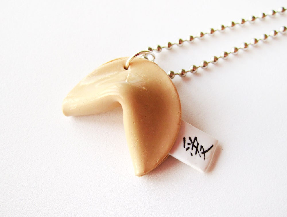 Learn Chinese Fortune Cookie Necklace - Love Ai Kanji Character