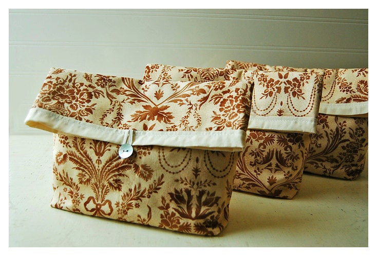 clutch burlap rustic bag purse Personalized Bridesmaid Clutch SET Damask Design Your Own etsy Wedding Party Gift Favor MakeUp tagt team
