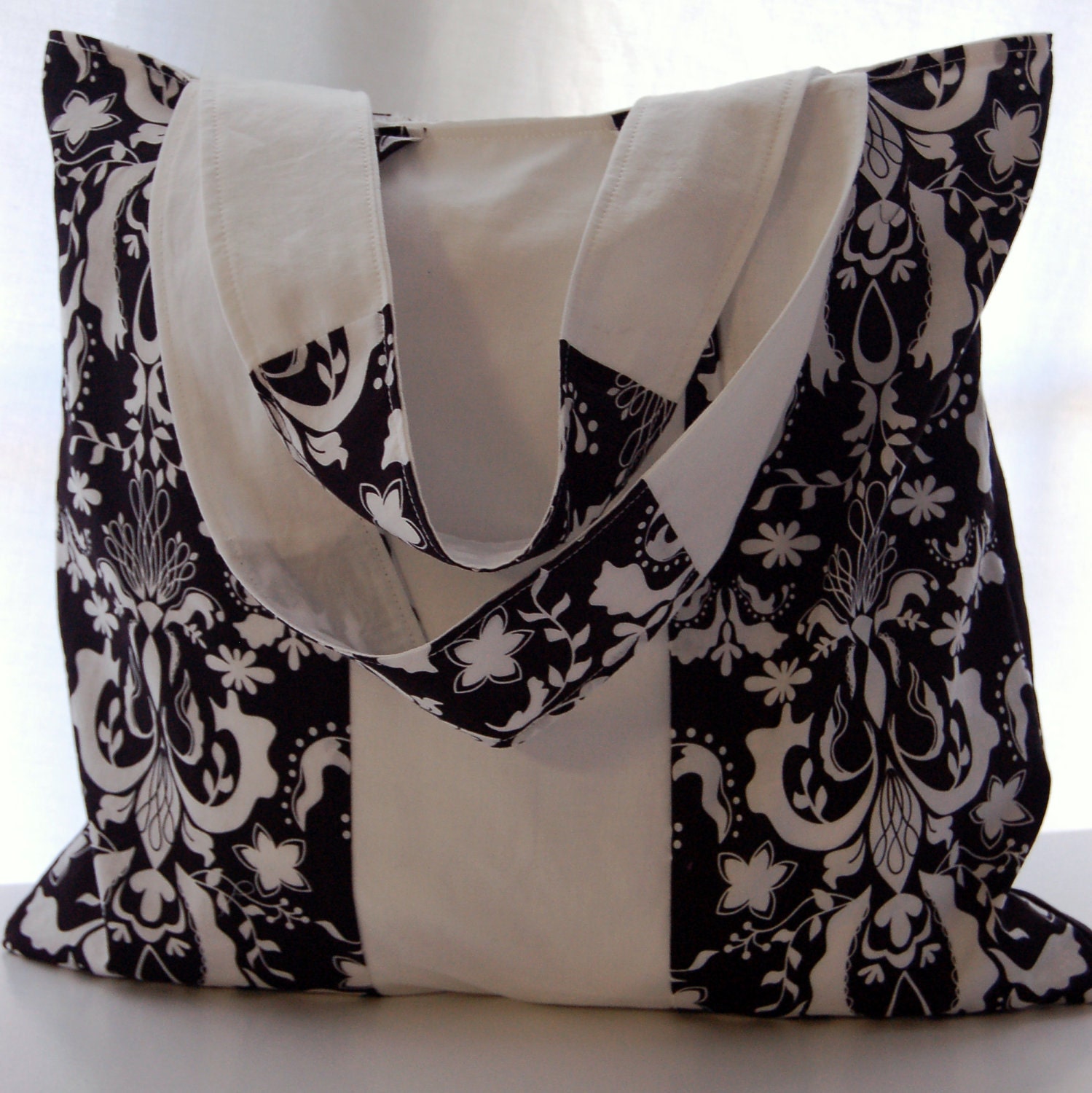 Tote Black White - Shoulder Bag