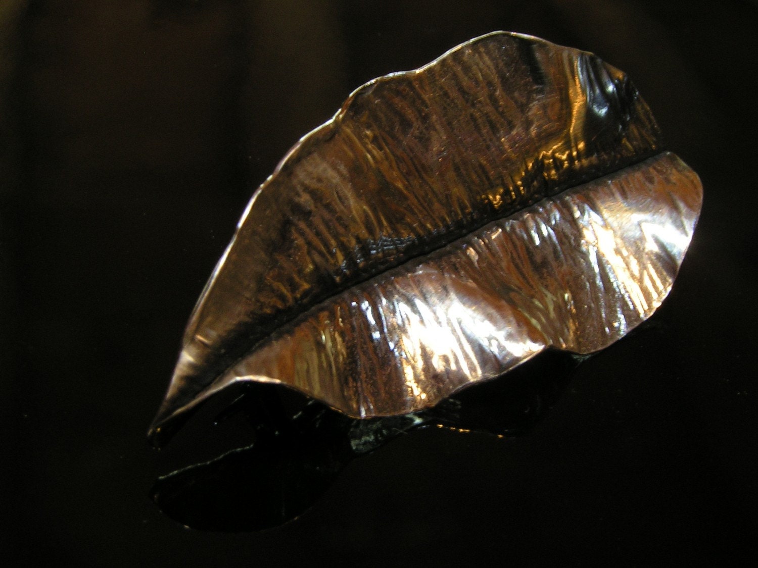 Leaf Shawl Pin