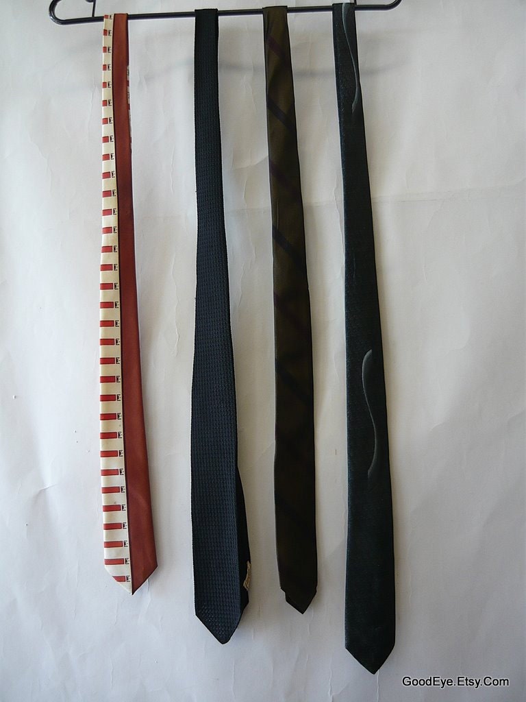 Vintage Mens Skinny Ties 1960s Lot of Four 4 Silk Neck Ties Mad Men