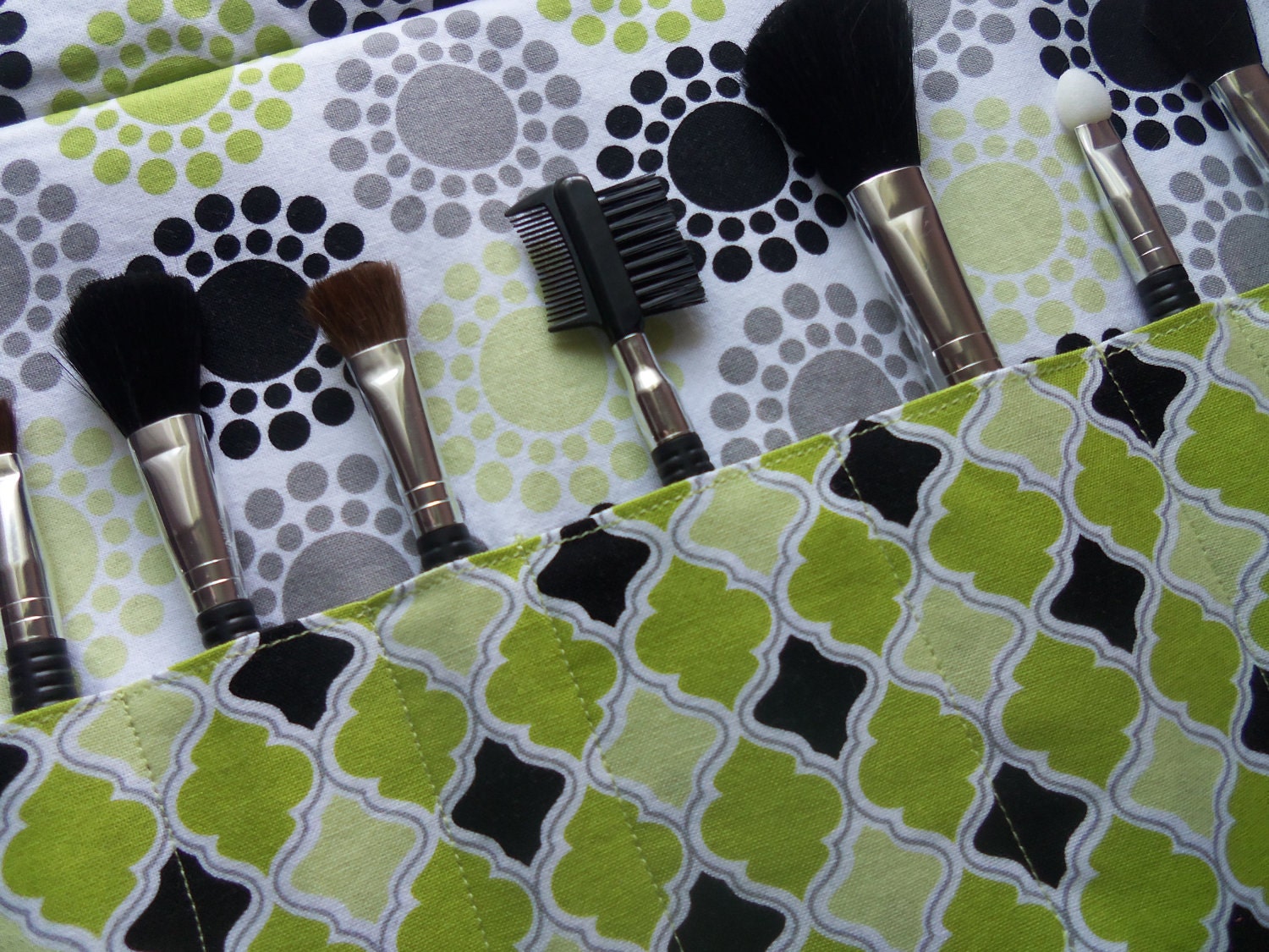 Makeup brush roll, makeup brush holder, Crochet hook organizer , paintbrush roll