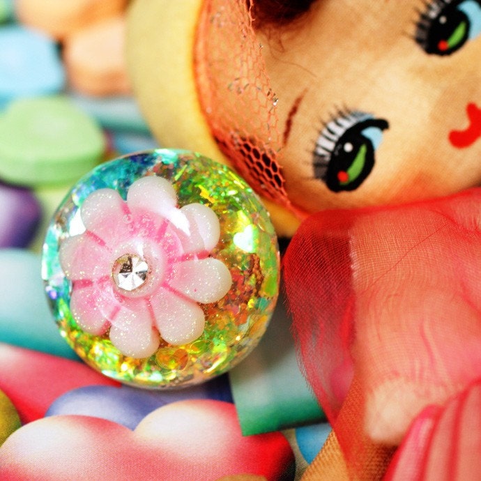 Pink Daisy - Resin Flower Ring