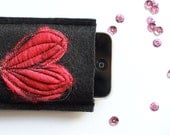 Red Heart iPhone 5 Sleeve