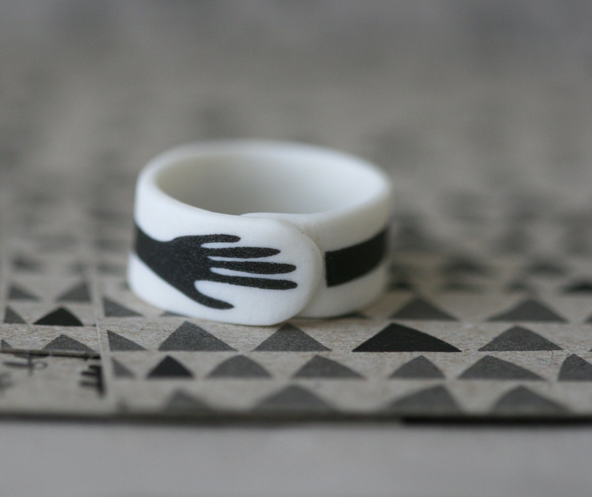 Hand - Black - Porcelain Ring