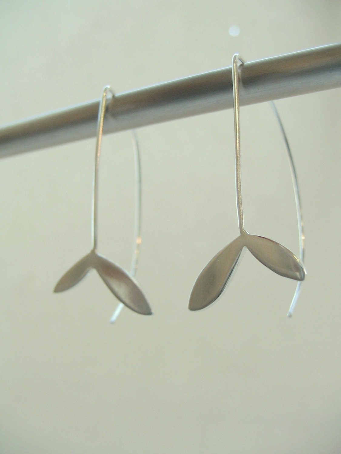 Spinner seed Earrings