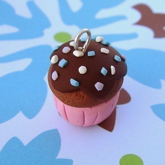 Chocolate and Sprinkles Cupcake Charm. Polymer Clay Pendant-002