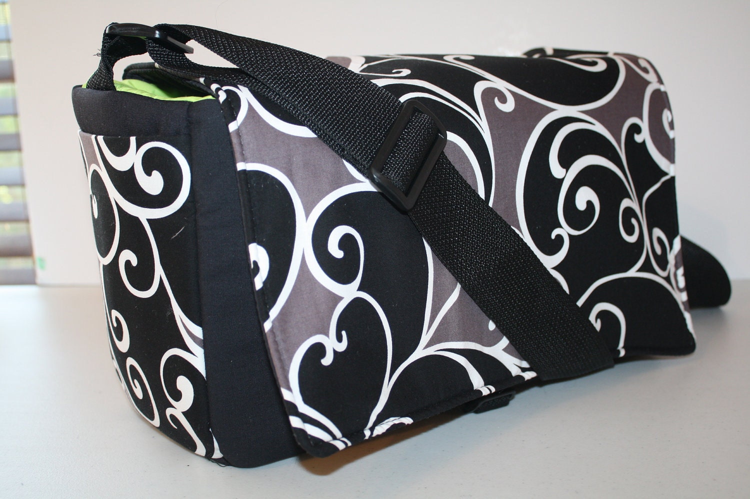 Digital Slr CAMERA Bag / Padded Womens camera case / Lens Bag / Purse / 5 Lens / Lots Of Pockets / black grey miller swirl / WD LG