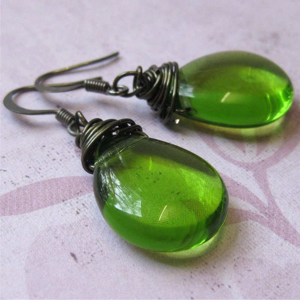 Clear green tear drop earrings - Lime Drops