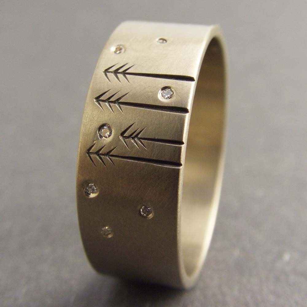 Wedding Band 14ct Gold and Diamond with Pine Trees