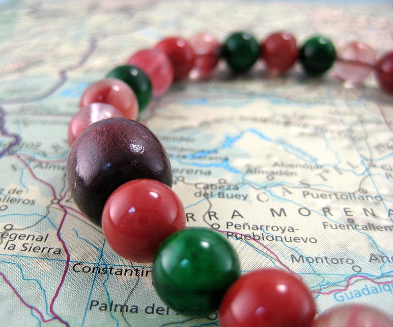 Rajas Mala Bracelet for Men in Green and Coral