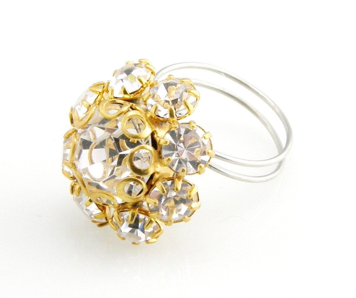 Vintage Rhinestone Button Ring
