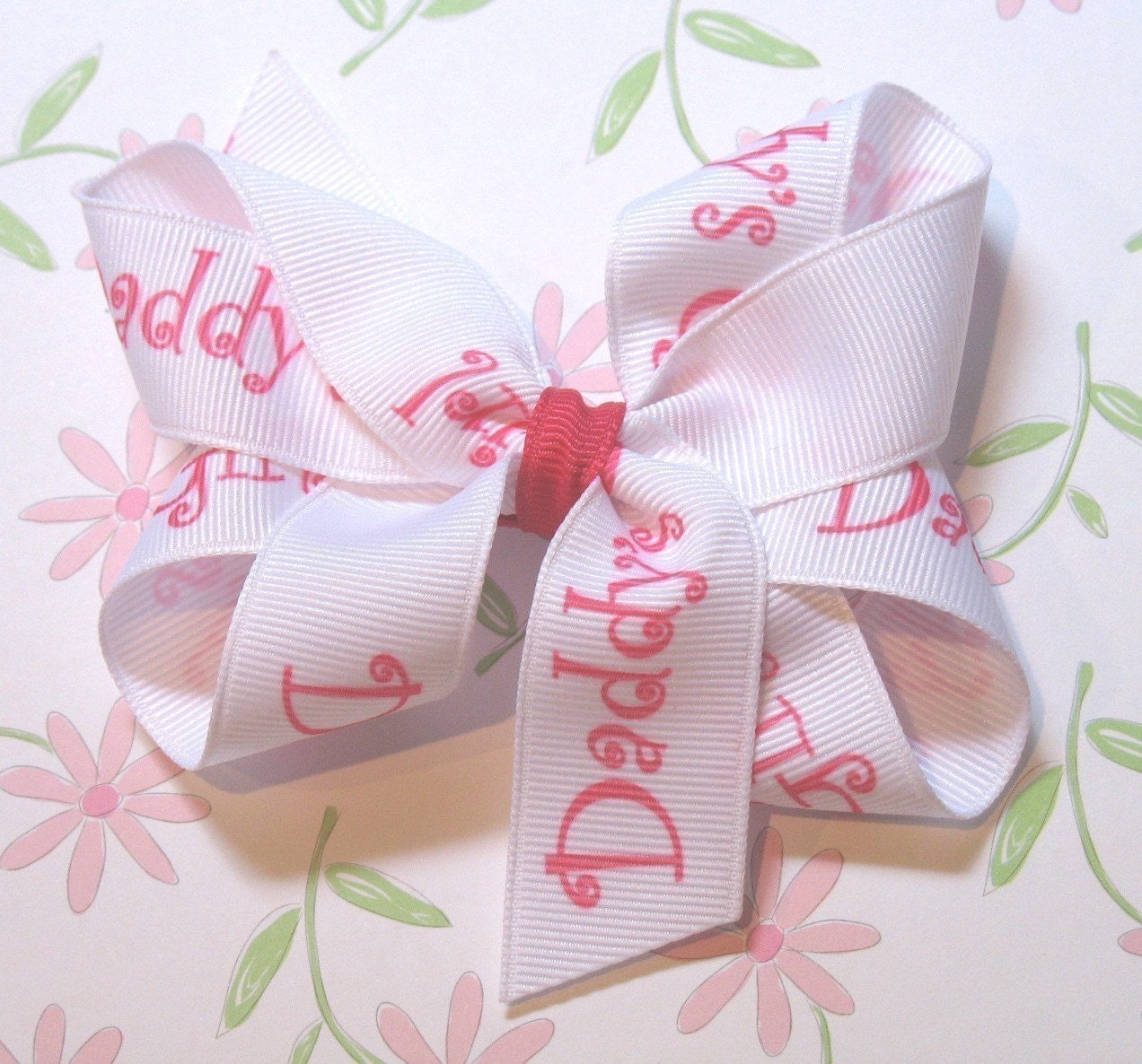 LiliBug I'm a DADDY'S GIRL Twisty Loopy White / Pink  4-Loop Hair Bow
