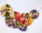 Handmade Fabric Necklace Yo-Yo Quilt Fabric Fiber Art Bib Yo Necklace FARMER MARKET Wholesale