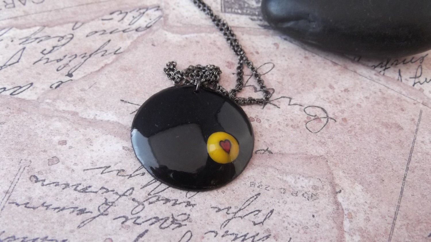 Valentine's Day Necklace black Enamel with red Heart