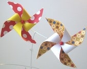 Pinwheel Mobile / Baby Mobile / Crib Mobile / Boy or Girl / Gender Neutral / Red, Yellow and White: Funhouse